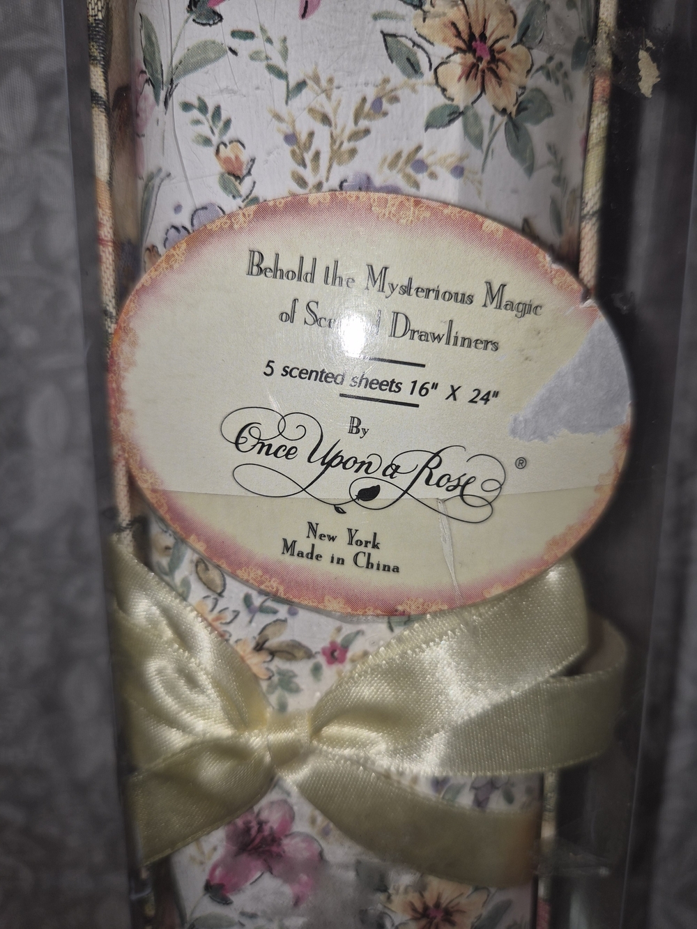 Cream Floral Scented Drawer Liners